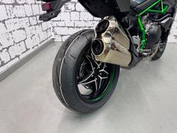 2025 Kawasaki Ninja H2 (ZX1002J) Ninja H2 Grey