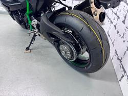 2025 Kawasaki Ninja H2 (ZX1002J) Ninja H2 Grey