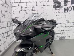 2025 Kawasaki Ninja H2 (ZX1002J) Ninja H2 Grey