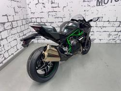 2025 Kawasaki Ninja H2 (ZX1002J) Ninja H2 Grey
