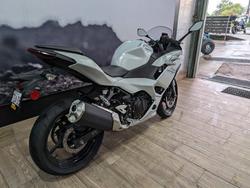 2025 Kawasaki NINJA 500 WHITE