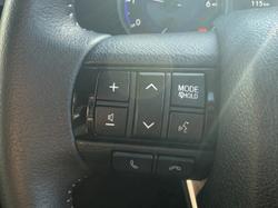 2017 Toyota Hilux SR5