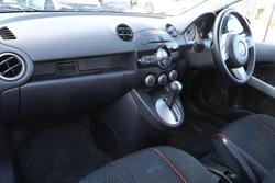 2013 Mazda 2 Maxx Sport