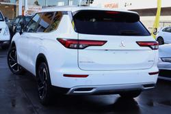 2023 Mitsubishi Outlander Aspire
