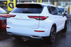 2023 Mitsubishi Outlander Aspire