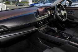 2024 Nissan X-TRAIL ST