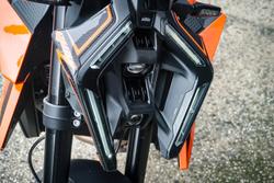 2024 KTM 990 Duke