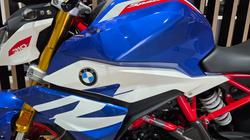 2026 BMW Motorrad G 310 R RACINGBLUE METALLIC
