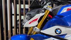 2026 BMW Motorrad G 310 R RACINGBLUE METALLIC