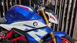2026 BMW Motorrad G 310 R RACINGBLUE METALLIC