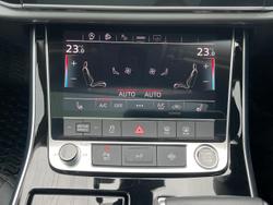 2023 Audi Q7 45 TDI Dynamic Black