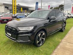 2023 Audi Q7 45 TDI Dynamic Black