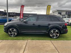 2023 Audi Q7 45 TDI Dynamic Black