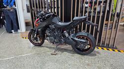 2017 Ktm 1290 SUPER DUKE R Black
