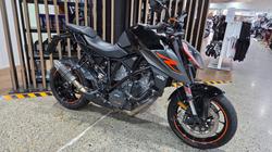 2017 Ktm 1290 SUPER DUKE R Black