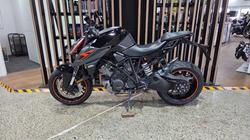 2017 Ktm 1290 SUPER DUKE R Black
