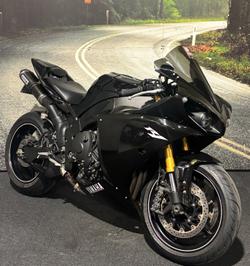 2013 Yamaha YZF-R1 Blue