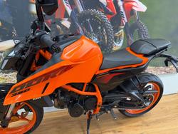 2026 Ktm 390 DUKE ORANGE