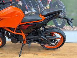 2026 Ktm 390 DUKE ORANGE