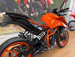 2026 Ktm 390 DUKE ORANGE