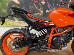 2026 Ktm 390 DUKE ORANGE