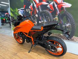 2026 Ktm 390 DUKE ORANGE