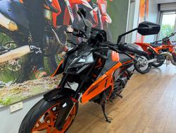 2026 Ktm 390 DUKE ORANGE