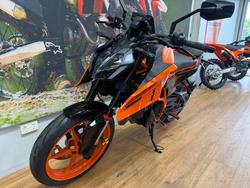 2026 Ktm 390 DUKE ORANGE