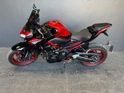 2024 Kawasaki Z900 (ZR900) RED