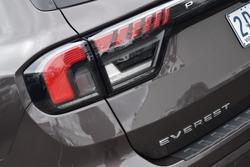 2025 Ford Everest Platinum