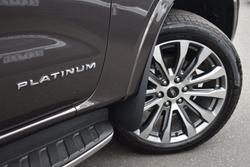 2025 Ford Everest Platinum