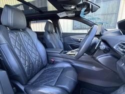2021 Peugeot 5008 GT