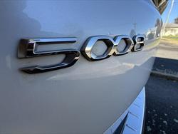 2021 Peugeot 5008 GT