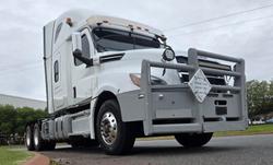 2021 Freightliner Cascadia 126 WHITE