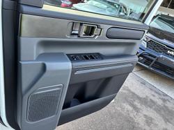 2025 Kia Tasman SX