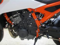 2026 Ktm 990 DUKE R ORANGE