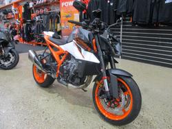 2026 Ktm 990 DUKE R ORANGE