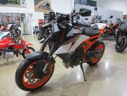 2026 Ktm 990 DUKE R ORANGE