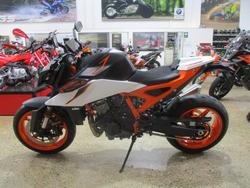 2026 Ktm 990 DUKE R ORANGE