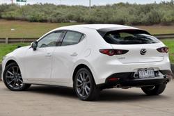 2025 Mazda 3 G20 Touring