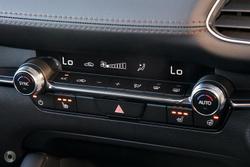 2025 Mazda 3 G25 Astina