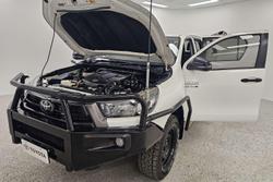 2020 Toyota Hilux SR GUN126R 4X4 Dual Range Glacier White