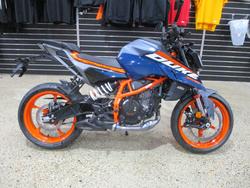 KTM 390 Duke
