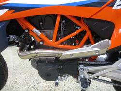 2024 Ktm 690 SMC R ORANGE