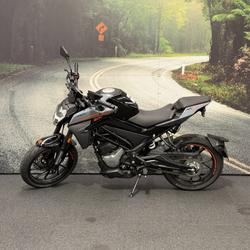 2025 CFMOTO 300 NK ABS Black