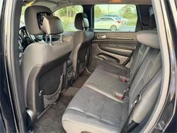 2012 JEEP GRAND CHEROKEE LAREDO (4x4)