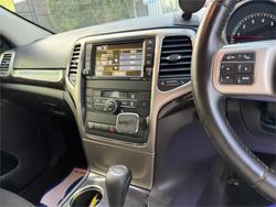 2012 JEEP GRAND CHEROKEE LAREDO (4x4)