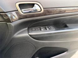 2012 JEEP GRAND CHEROKEE LAREDO (4x4)