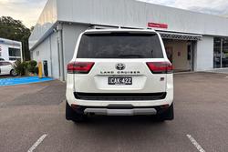 2025 Toyota Landcruiser GR Sport