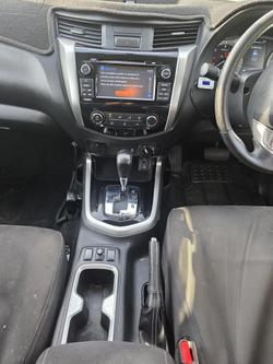 2016 Nissan Navara RX
